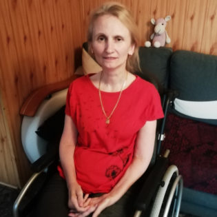Potrzebuje intensywnej rehabilitacji, aby dalej walczyć z chorobą! 2