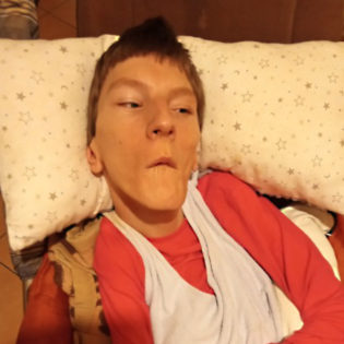 Rodzina nie poddaje się i walczy o Karolinę! 1